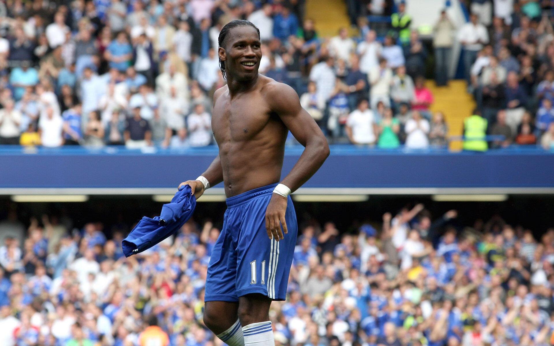 中超激战，陈运华染红卡尔德克点射，河北队0比1憾负深圳